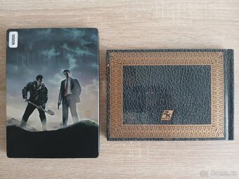 XBox 360 hra Mafia II Steel book + art book + mapa - 10