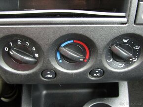Ford Fiesta 1.4i ,  59 kW benzín, 2004 - 10