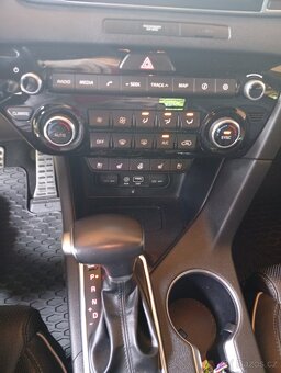 Kia Sportage 4 - 10