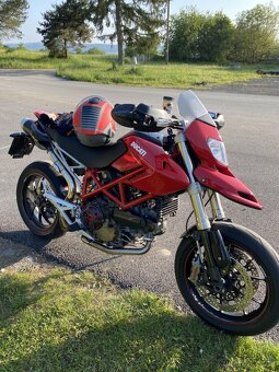 Ducati Hypermotard 1100 S - 10