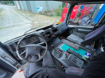 Atego 1524 nosič kontejneru, HR PALFINGER - 10