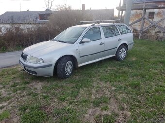 Škoda Octavia combi 1.6 lpg - 10