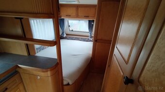 Karavan HOBBY 495, markýza, nové brzdy, nosič kol, kamera - 10