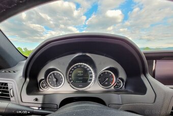 Mercedes Benz E coupe 350 CDI AMG - hnědá kůže - 10
