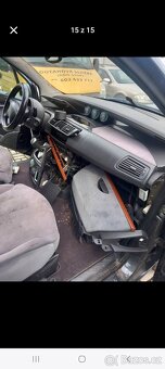 Citroen c8 - 10