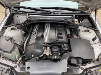 BMW E46 Compact 325Ti - 10