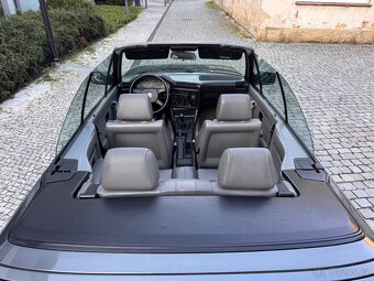 BMW E30 325i cabrio - 10