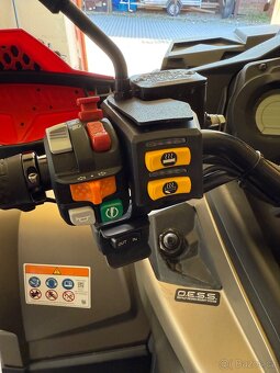 Can Am Outlander XMR Max1000R - 10