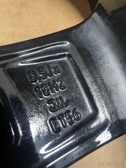 Orig zimni Mercedes C W205 a205 r18 Michelin 98% - 10