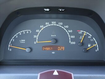 Mercedes-Benz Vito 2,0 i 95kW Westfalia 49 tkm (2001) - 10