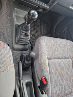 Suzuki Jimny 1.3 benzin 4x4 - 10