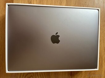 MacBook Air (M1, 2020) - 10