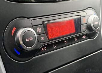 Ford Mondeo 2.0TDCi KLIMA ALU PŮVOD ČR manuál 103 kw - 10