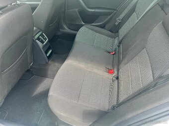 ŠKODA OCTAVIA KOMBI 1.6 TDI GREENLINE 12/2014 - 10