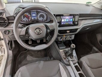 Skoda Fabia Active - 10