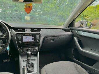 Škoda Octavia 2.0TDI DSG Navi Elegance  Vyhrev NOVÉ ROZVODY - 10
