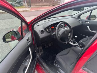 Peugeot 308 1.4i 16V 70kW STK 8/27 - 10