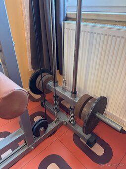 Posilovací stroje - 10