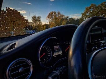 Mercedes-Benz GLC 220d 4MATIC 2018 – TOP STAV, DPH - 10