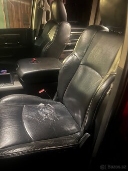 Dodge ram 1500 rok 2015 - 10