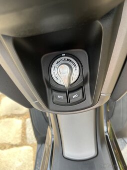 Yamaha NMAX 125 Tech MAX - 10