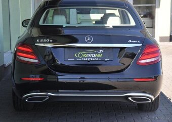 Mercedes-Benz Třídy E 220d 4MATIC - 10