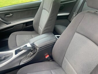 BMW 320D 130 KW KUPÉ MAN TEMPOMAT - 10