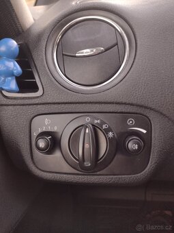 Ford Galaxy 2.0TDCI - 10