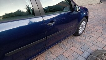 Vw golf 5 1.4 16v, 55kw, r. 2004,orig. Km, po stk v ČR - 10