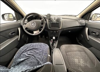 Dacia Logan 0.9 / 66 kW, rok 2013, benzín, manuál, černá - 10