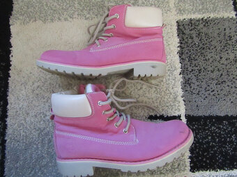 Boty pro holku vel.35-kozačky,válenky,pantofle - 10