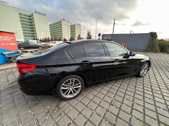 BMW Řada 5 | 520i TwinTurbo - 10