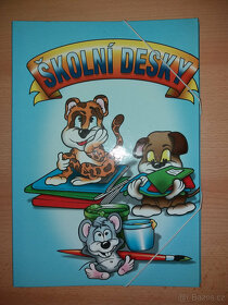 Záznamní kniha/sešit, školní potřeby, desky na sešity a jiné - 10