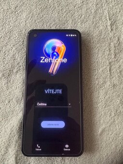 Asus Zenfone 9 - 10