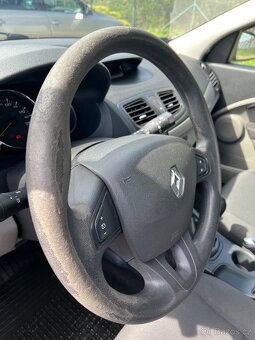 Renault megane 1.5 dCi 66kw 2013 - 10