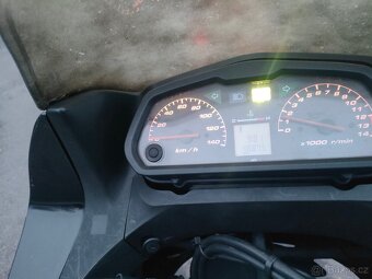 Honda Varadero 125 - 10