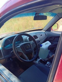 Tata Xenon 2.2 4x4 - 10