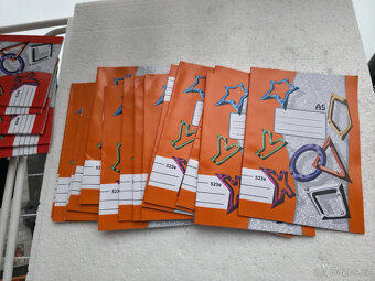 Školní sešity - 10