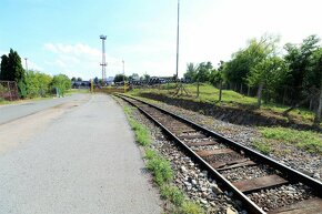 Prodej pozemku ke komerčnímu využití Staré Město u Uherského - 10