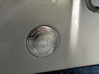Audi A8 4.2Tdi 240kw, top stav, Webasto, servisní knížka - 10
