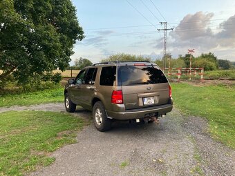 ford explorer - 10