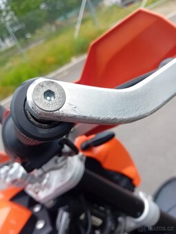 KTM DUKE 125 - 10