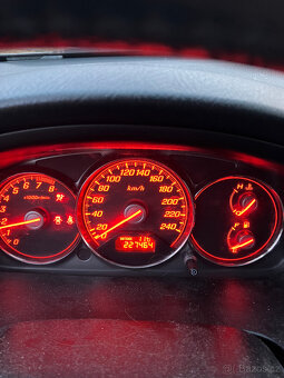 Honda Stream 2.0 i-Vtec ND - 10