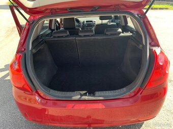 Kia Ceed 1,4 - 10