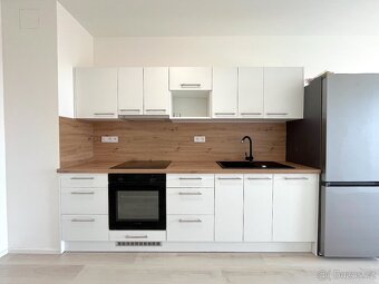 Novostavba bytu s balkonem a výhledem Dornia--Brno - 10