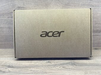 Acer Swift 3 Pure Silver 14" | celokovový | TOP STAV - 10