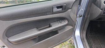 Ford Focus 1.6 74kw najeto 152tis km - 10