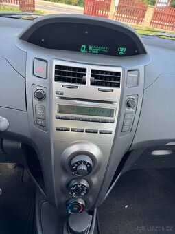 Toyota Yaris 1.3 74kw tažné, nová STK - 10