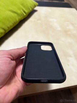 I Phone 11 pro - 10