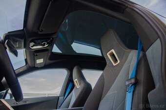 BMW iX xDrive40, Masáž, H&K, Tažné, DPH - 10